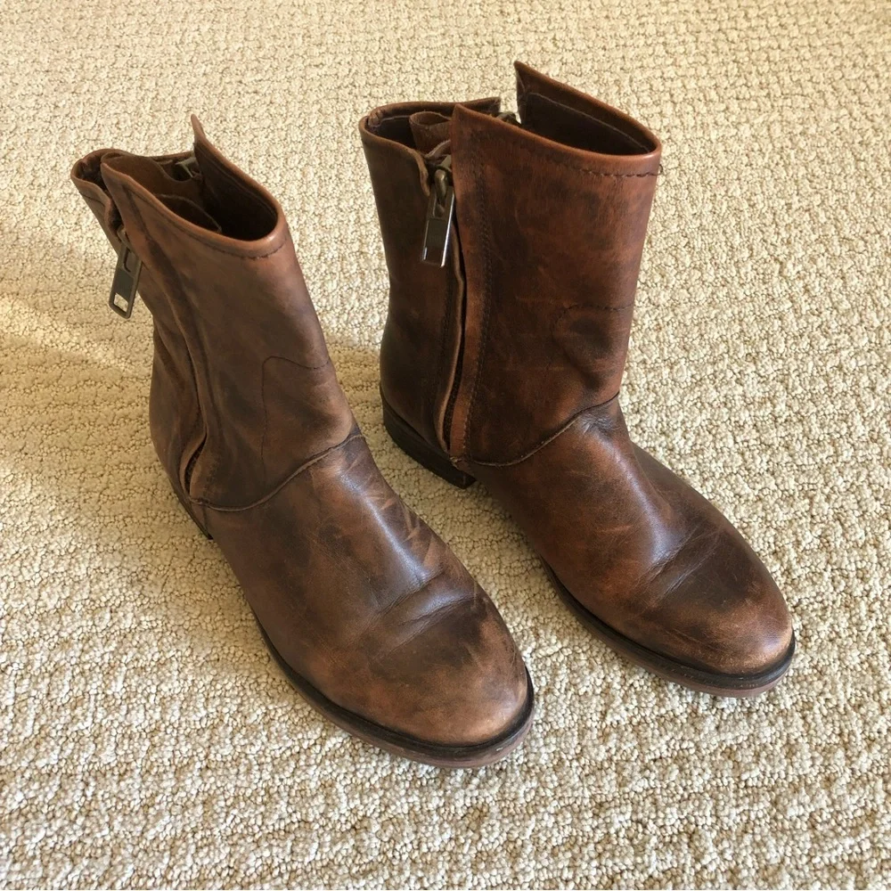 Women’s All Leather Boots - Picture 1 of 11